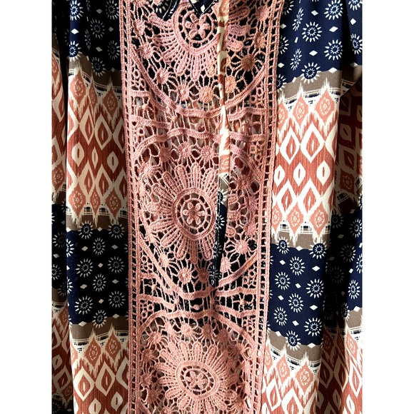 Wallpapher Three Quarter Sleeve Boho Chic Scoop Neck Lace Tie Flowy Blouse 1X - Picture 4 of 6